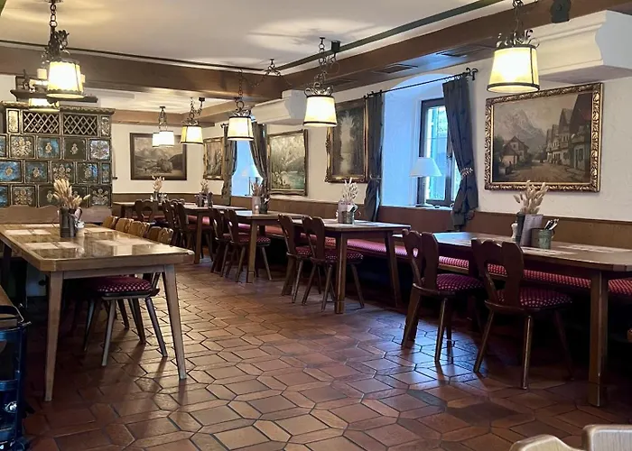 فندق Zum Lamm 3*